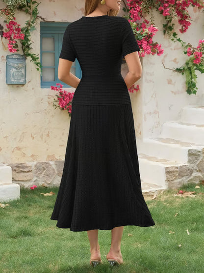 Wenrine Elegant Textured Button Midi Dress